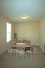 112 Bascom Ct in Greer, SC - Building Photo - Building Photo
