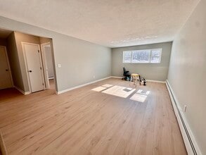 97 Spring St in Boston, MA - Foto de edificio - Building Photo