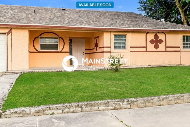 property at 709 California Woods Cir