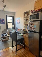 75 Burbank St in Boston, MA - Building Photo - Building Photo