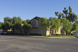 1201 Donax Ave Apartments in Imperial Beach, CA - Building Photo - Building Photo