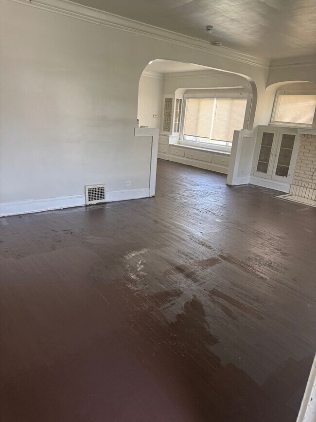 3526 E 151st St in Cleveland, OH - Building Photo - Building Photo