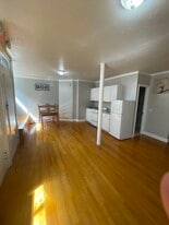 159 Endicott St, Unit 159