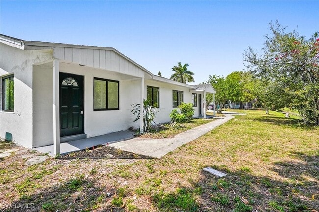 property at 3652 Hibiscus Ave