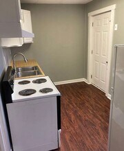 501 3rd St in Donora, PA - Building Photo - Building Photo