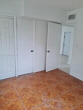 6416 SW 19th St in Miramar, FL - Building Photo - Building Photo