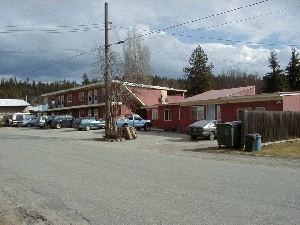 6654 Stephens in Bonners Ferry, ID - Foto de edificio - Building Photo