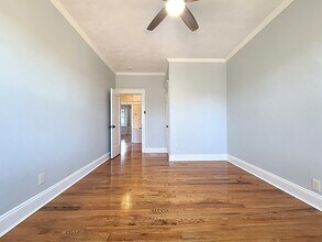 1263 Commonwealth Ave, Unit 5 in Boston, MA - Building Photo - Building Photo