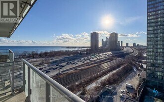 103 The Queensway in Toronto, ON - Building Photo