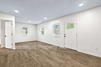 3111 Azalea Dr in N. Charleston, SC - Building Photo - Building Photo