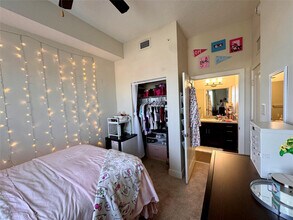 135 NW 20th St in Boca Raton, FL - Building Photo - Building Photo