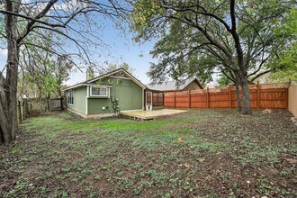 12331 Limerick Ave in Austin, TX - Building Photo - Building Photo