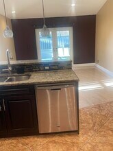 5472 Club Cir in Haverhill, FL - Building Photo - Building Photo