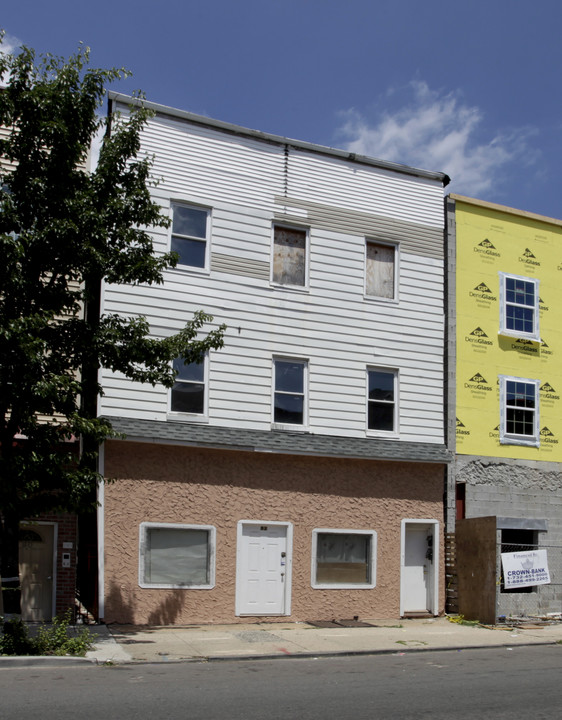 82 1st St in Elizabeth, NJ - Building Photo