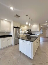 1002 E Griswold Rd in Phoenix, AZ - Building Photo - Building Photo