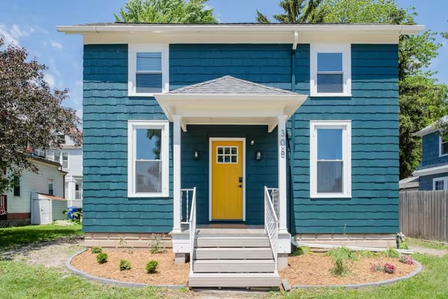 property at 308 E Franklin St