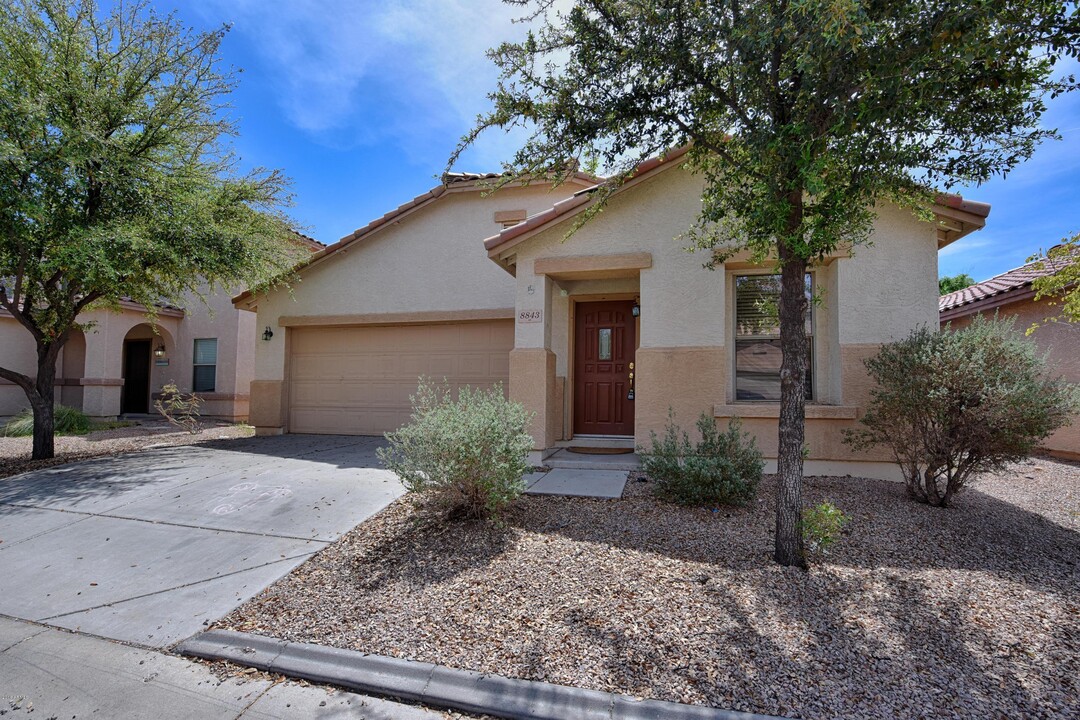 8843 E Pampa Ave in Mesa, AZ - Building Photo