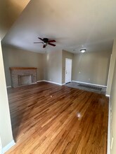 7223 S Euclid Ave, Unit UNIT 1C in Chicago, IL - Building Photo - Building Photo