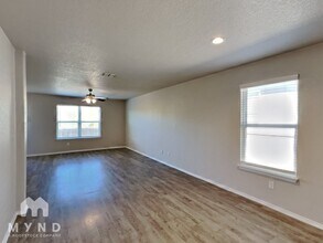 4007 Turning Pine Edge in Converse, TX - Building Photo - Building Photo