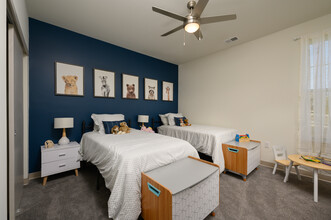 Chester Woods Apartments in Delran, NJ - Building Photo - Interior Photo