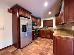 1676 Woodridge Way in San Jose, CA - Building Photo - Building Photo