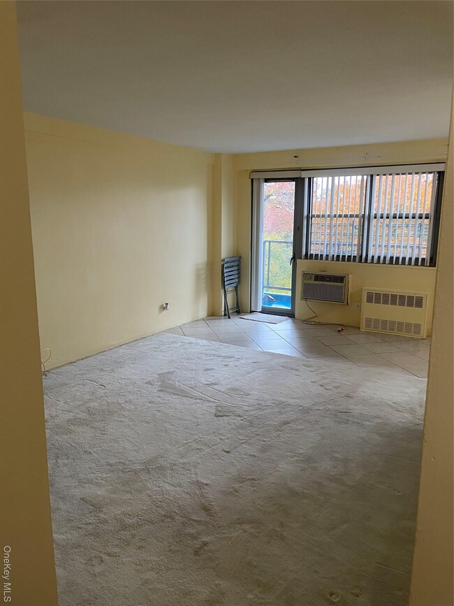 property at 3410 De Reimer Ave