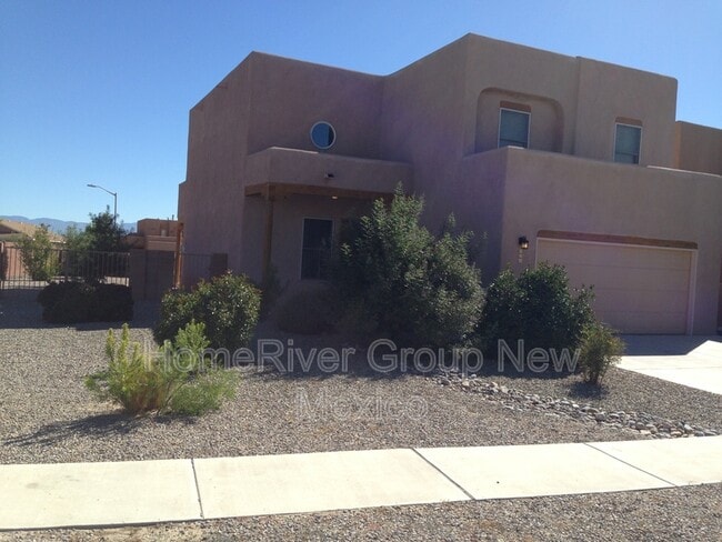 property at 828 Kipuka Dr NW