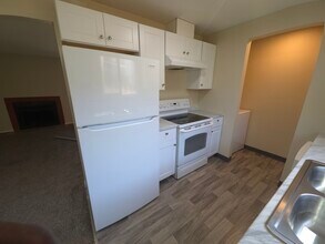 2412 S I St, Unit 2 in Tacoma, WA - Building Photo - Building Photo