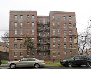 175 Highland Ave in Jamaica, NY - Building Photo - Building Photo