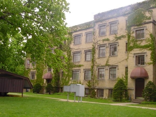 Brown Street Apartments in Jackson, MI - Foto de edificio