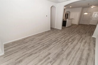 13633 Briana Brk Ct in Willis, TX - Building Photo - Building Photo