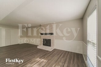 9306 Covedale Dr in Charlotte, NC - Building Photo - Building Photo