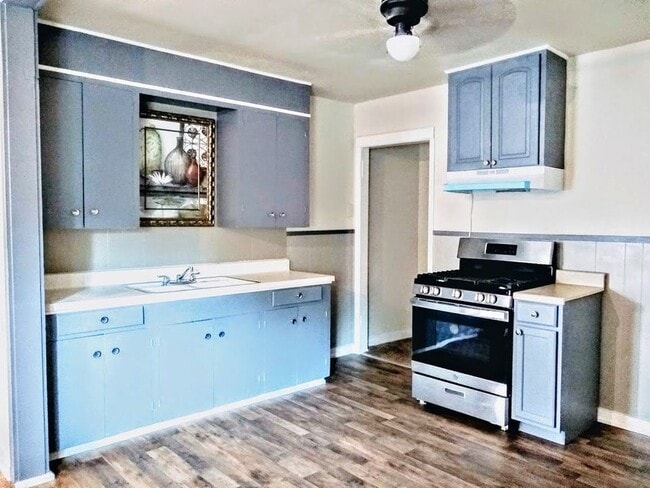 113 Lawton St, Unit 2