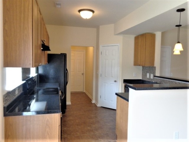 102 Villa Way in Hendersonville, TN - Building Photo - Building Photo