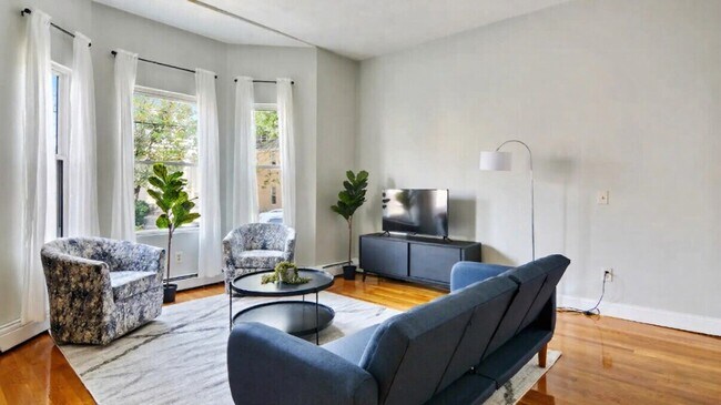 15 North Beacon St, Unit 803