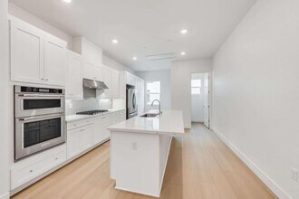 202 Stone Pine Terrace in Sunnyvale, CA - Building Photo - Building Photo