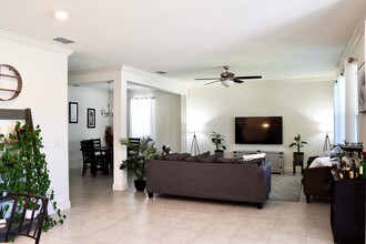 427 Sunfish Dr in Winter Haven, FL - Foto de edificio - Building Photo
