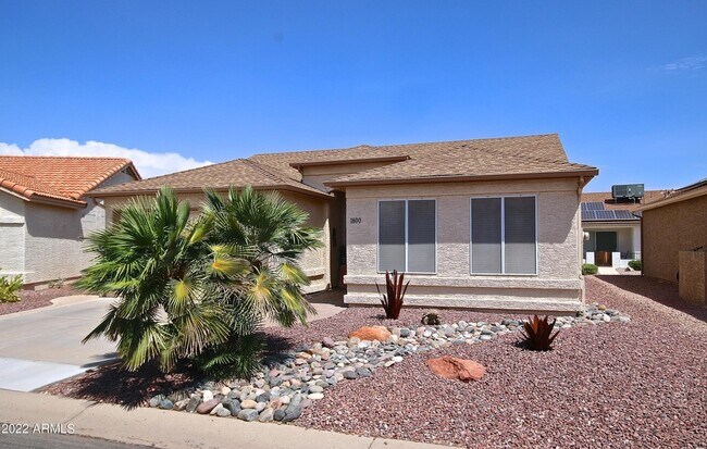 1800 E Winged Foot Dr in Chandler, AZ - Foto de edificio - Building Photo
