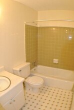 1804 Lyle Ave in College Park, GA - Building Photo - Building Photo