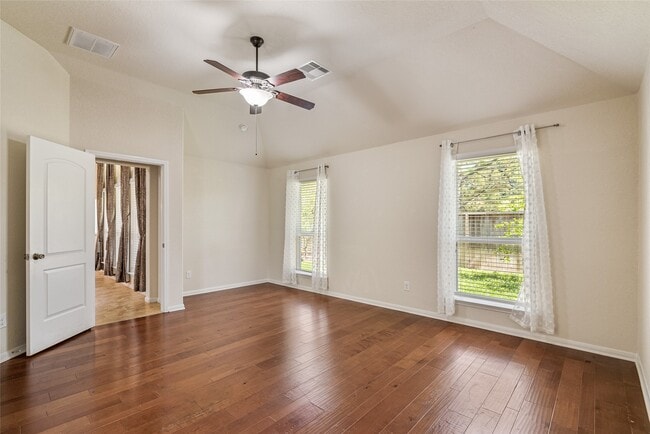 15218 Zenith Glen Ln