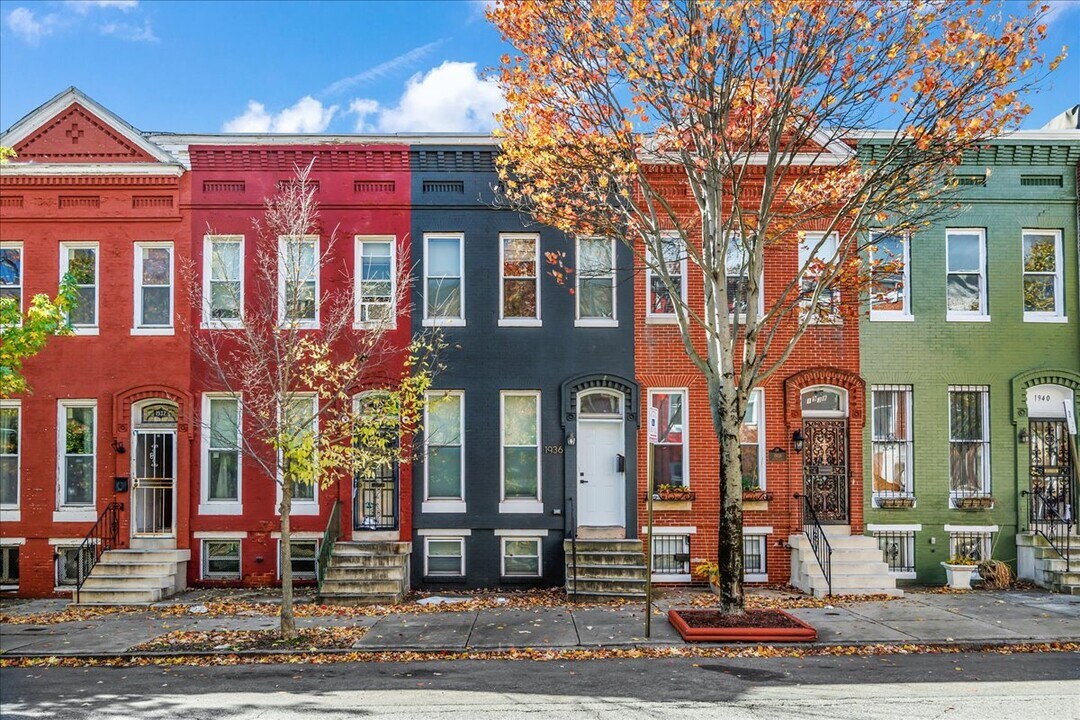 1936 Druid Hill Ave in Baltimore, MD - Building Photo