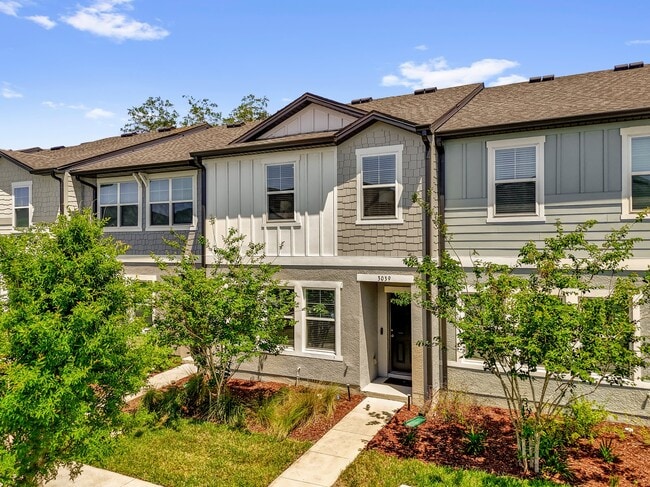 property at 3039 Springwell Lp
