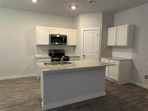 16930 Lantana Lp in Newalla, OK - Building Photo - Building Photo