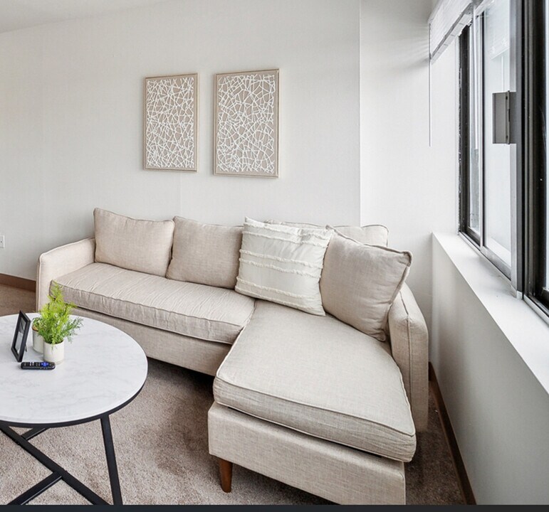 301 Chestnut St, Unit ID1258709P in Harrisburg, PA - Building Photo