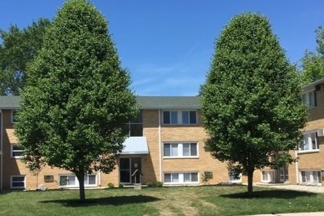Parq on 8th Apartments in Anderson, IN - Building Photo