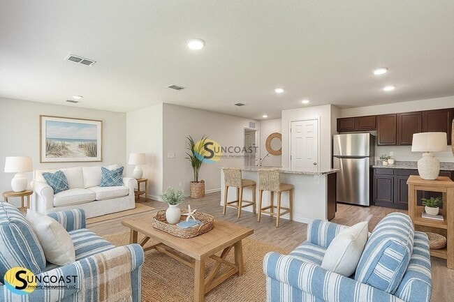 13 Plumtree Pl, Unit B