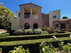 4698 Granada Way in Santa Barbara, CA - Building Photo