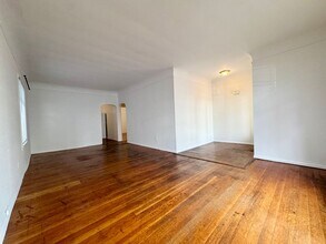 811 5th Ave N in Seattle, WA - Building Photo - Building Photo