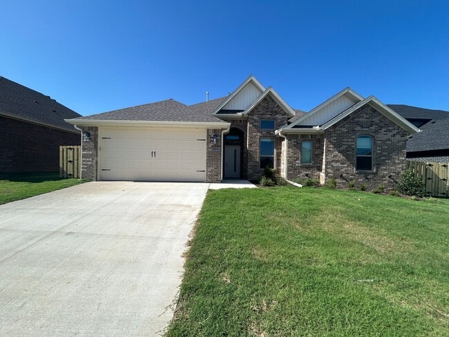 property at 1450 Overcup Oak Ln