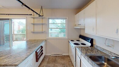 130 Apple Tree Rd in Charlottesville, VA - Building Photo - Building Photo